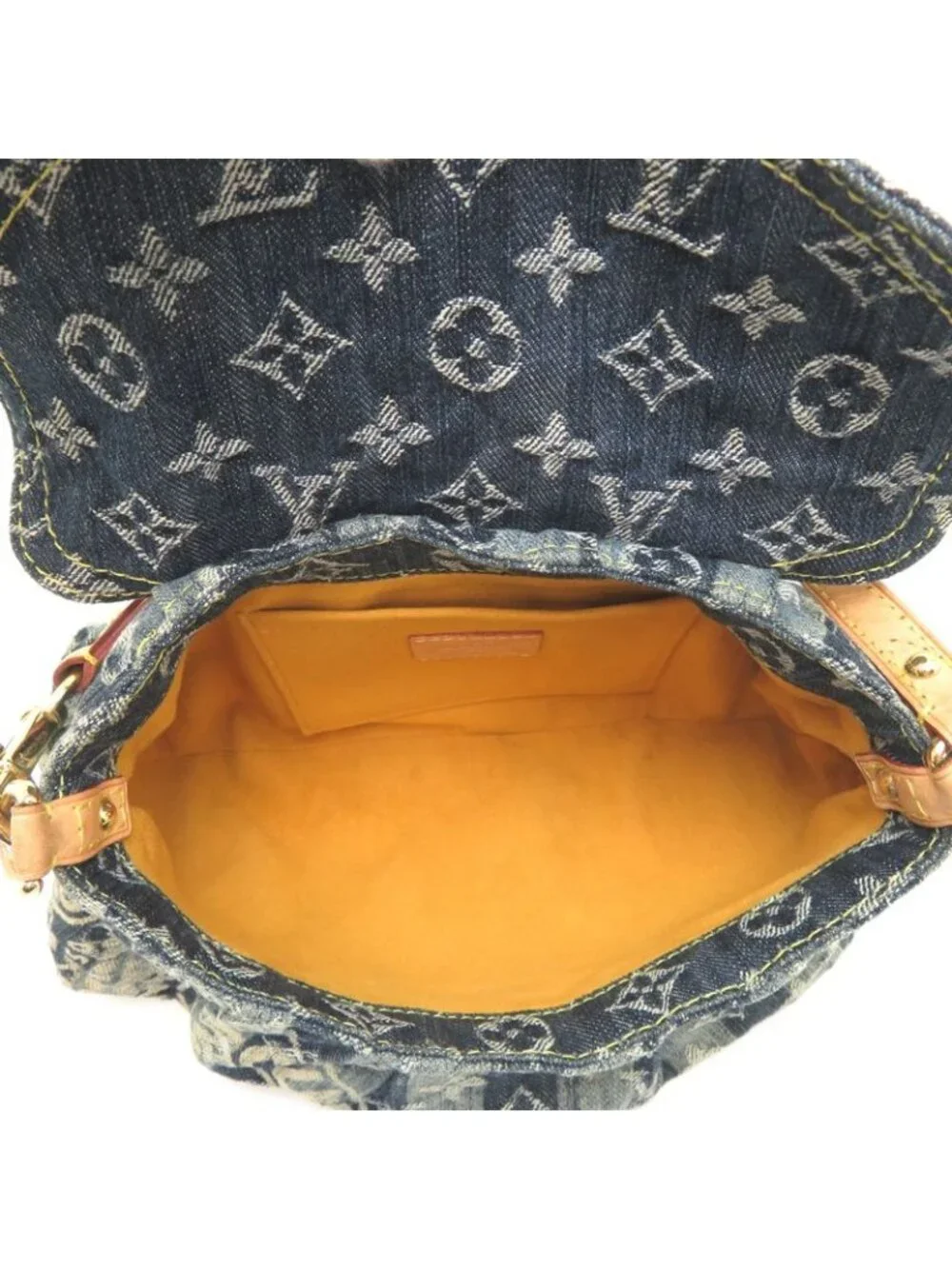 Louis Vuitton Shoulder Bag